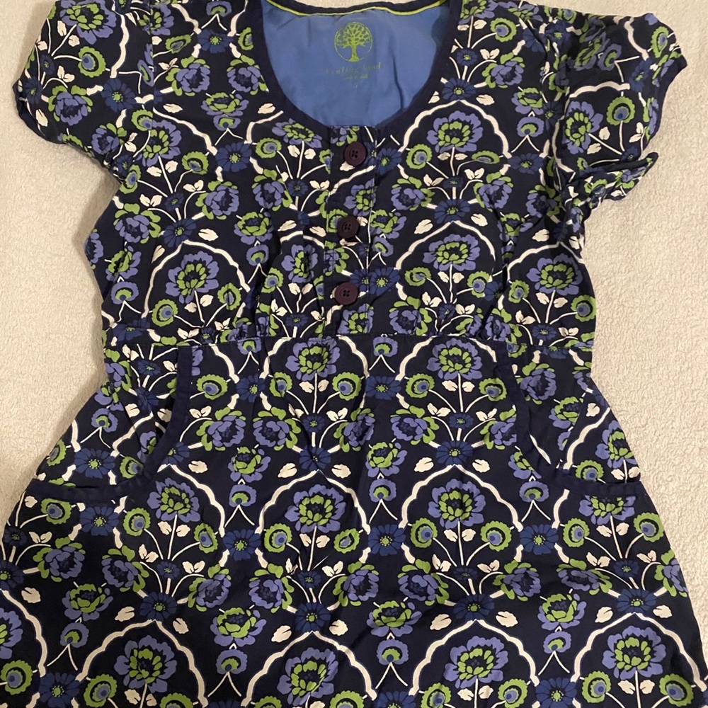 Scrub top